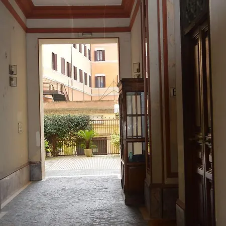 Romantica Roma